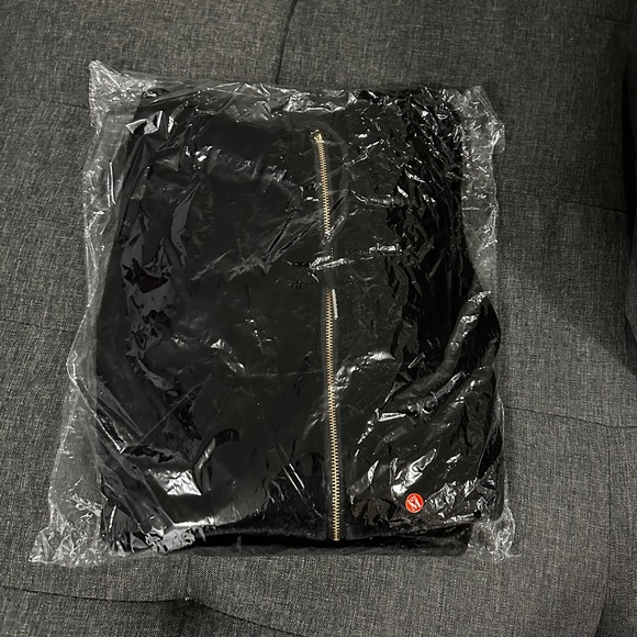 Black Velour Crop Top Tracksuit (NEW) - Picture 2 of 3